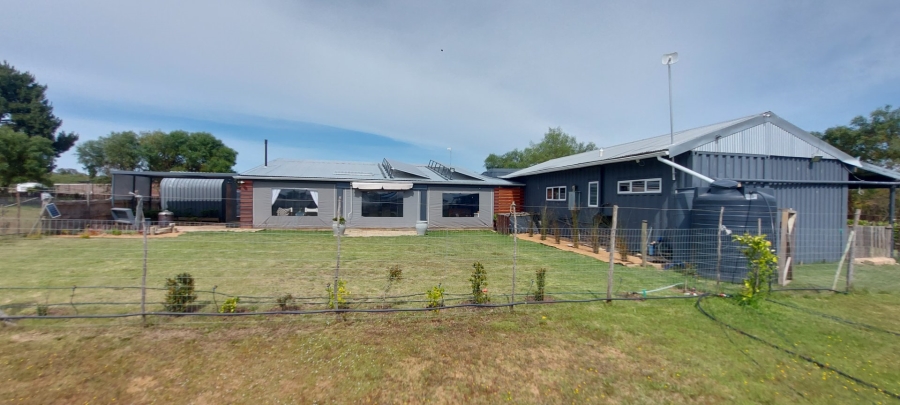 3 Bedroom Property for Sale in Albertinia Western Cape